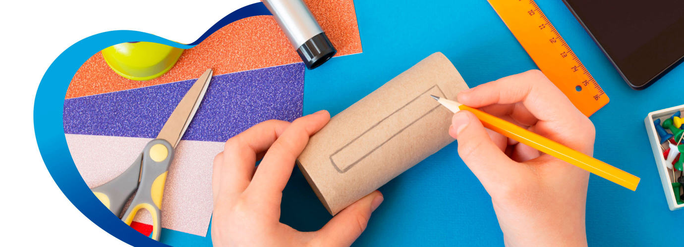 2 manualidades con rollos de papel higiénico