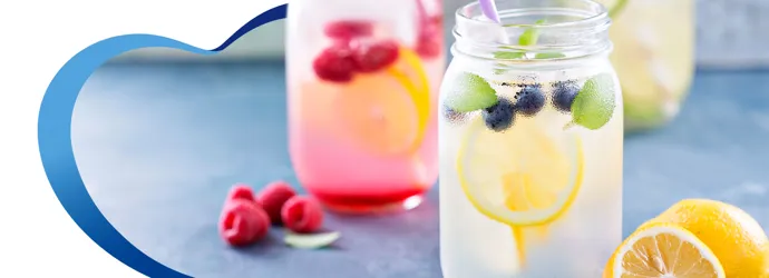 ¡5 aguas de fruta para refrescarte en verano!
